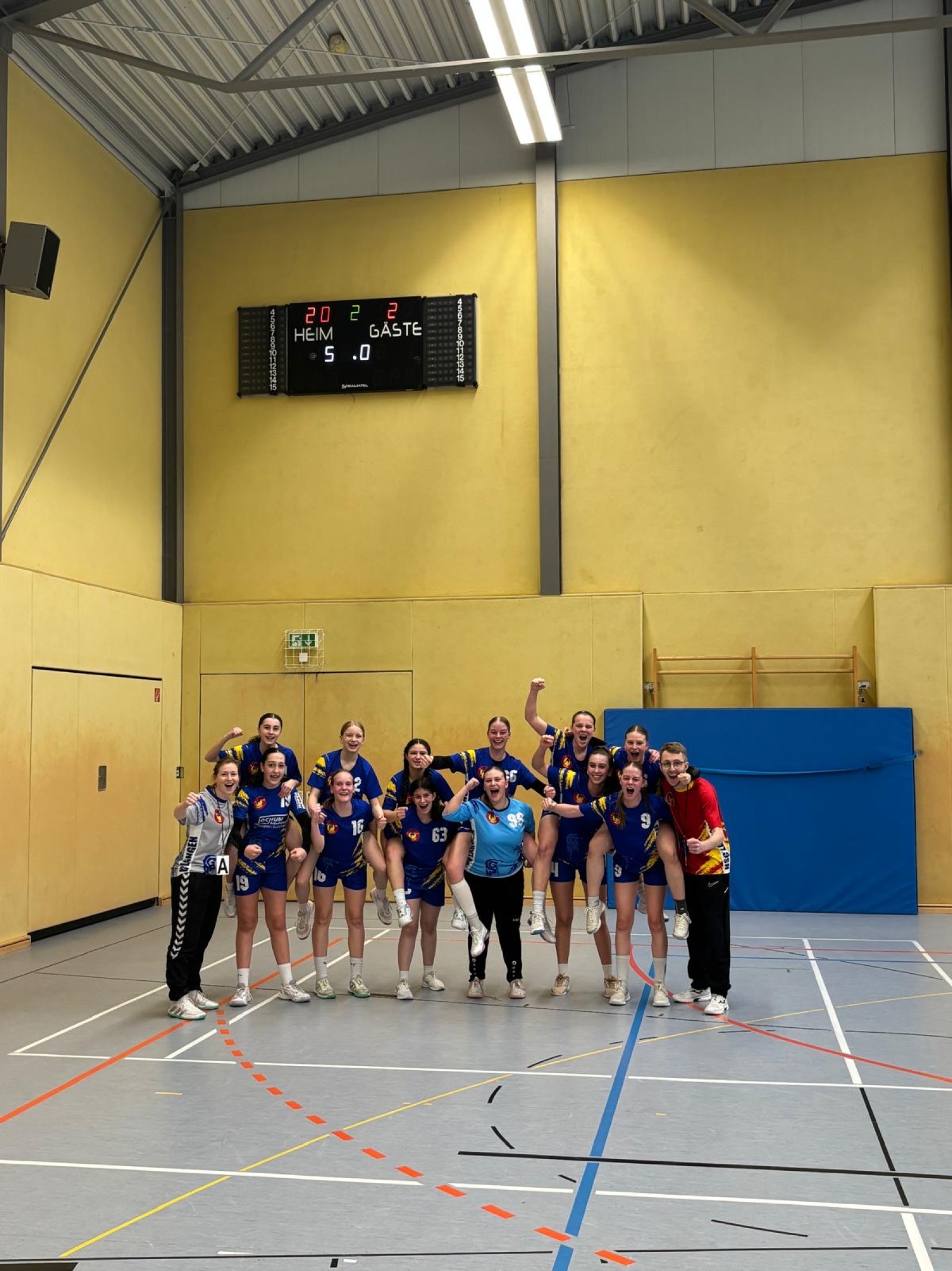 wB - HSG Langen kämpft sich eindrucksvoll zurück