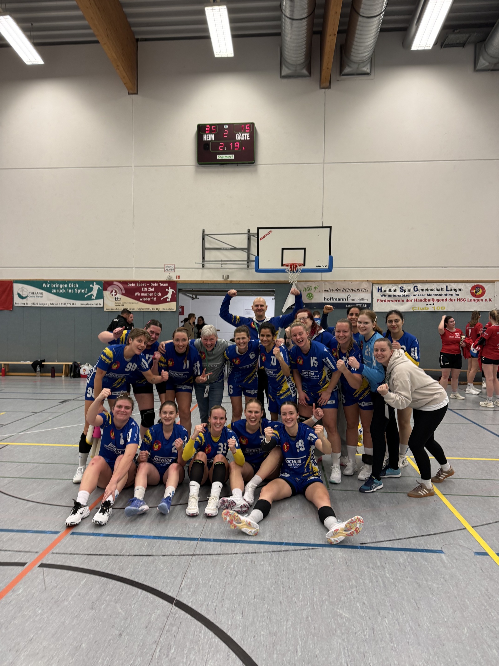 Damen - Das Spitzenspiel kann kommen