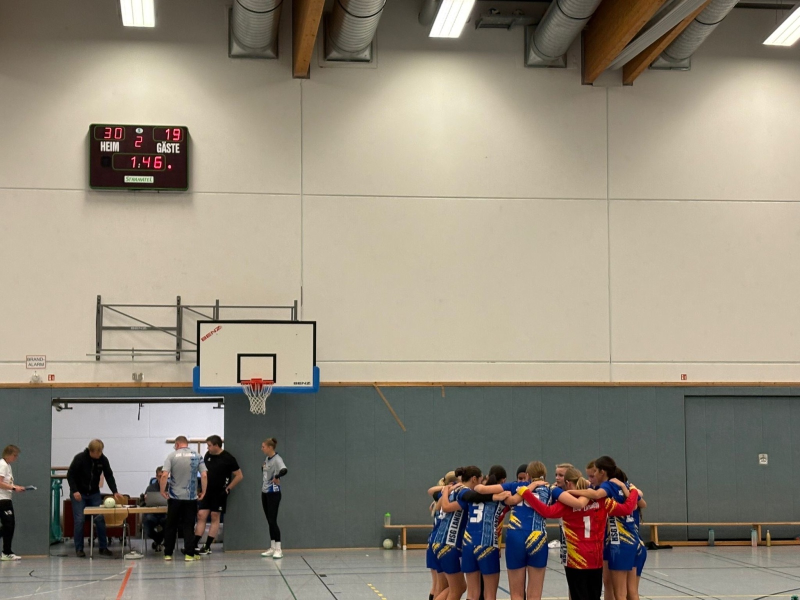 wC - Tabellenführung geholt