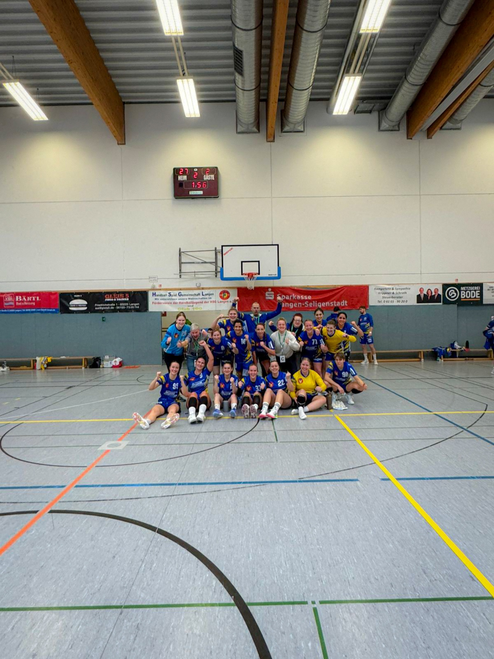 Damen - Nach Holperstart weiter in der Spur